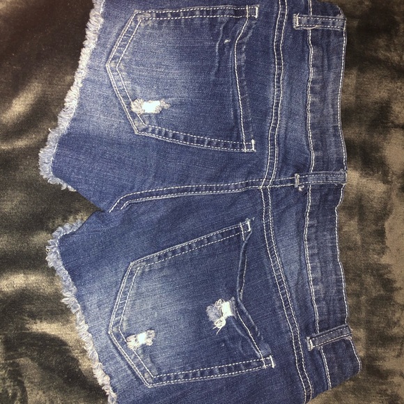 Shorts - Picture 2 of 2